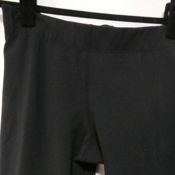 LULULEMON ATHLETICA | 4 regular | Black Flared Leggings - Picture 4 of 16